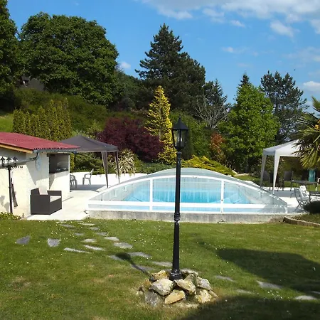 Alojamento de Acomodação e Pequeno-almoço D'hotes Shanvali Jouy-sur-Eure